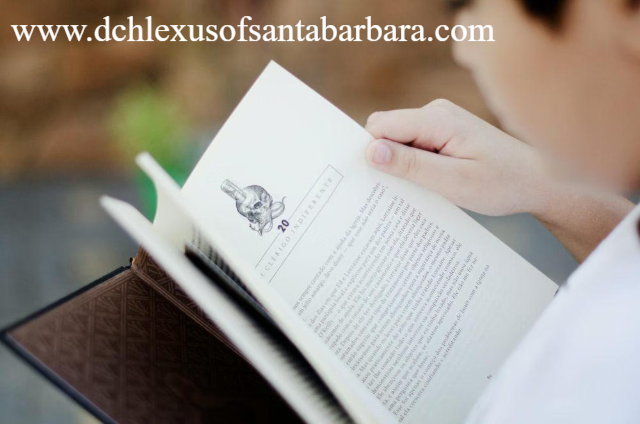 Manfaat Penting Membaca Buku Fisik